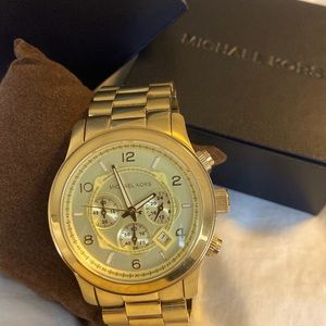 Michael Kors • Oversized Runway Gold-Tone Watch